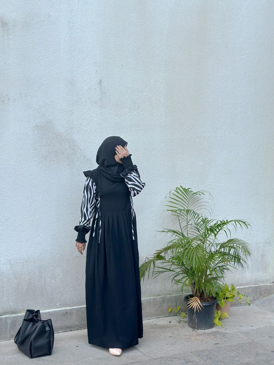 Zebra Print In Sleeves Abaya