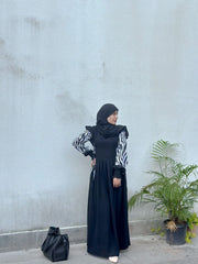 Zebra Print In Sleeves Abaya