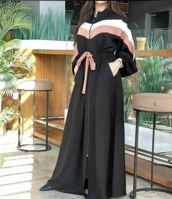 Two Side Pocket Front Chain Middle Rope Abaya