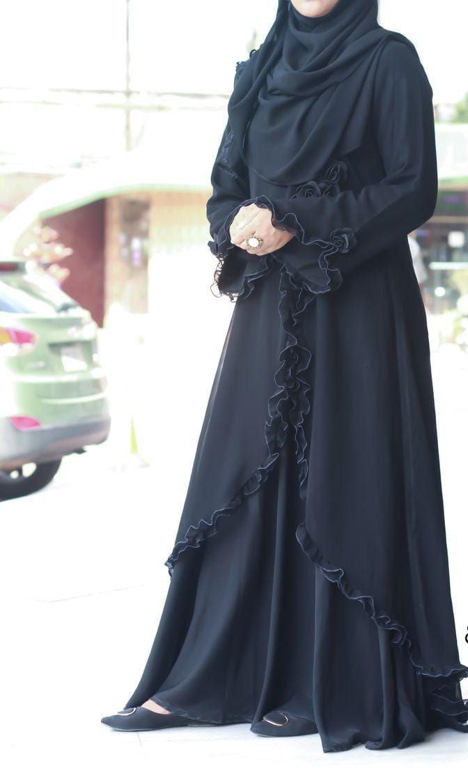 Exclusive Black Modest Frills Abaya