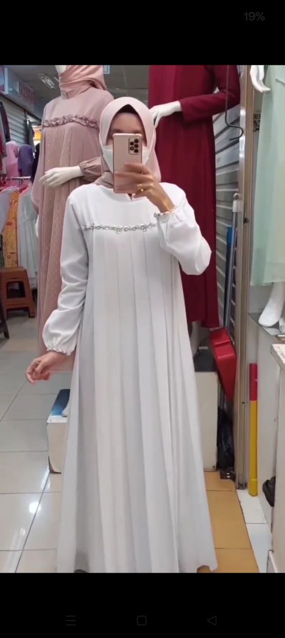 Heavy Chiffon Trending Pattern Hand Work Abaya